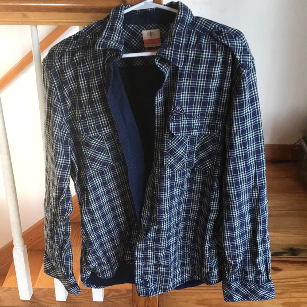 Scullers blue plaid button up top size 44 L/XL